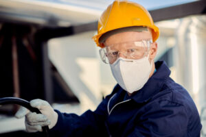 O Que Considerar ao Investir em EPIs Para Projetos de Construção Sustentável?